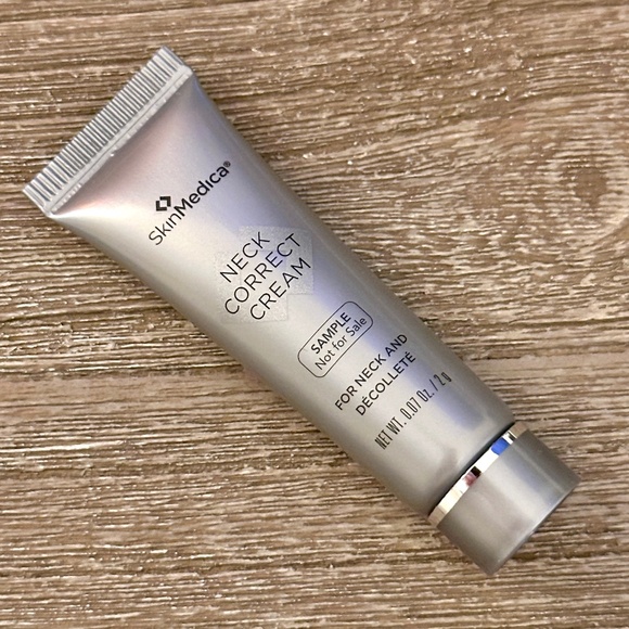 5 for $15 🦋 SKINMEDICA | Neck Correct Cream for Neck and Decollete - Picture 1 of 2